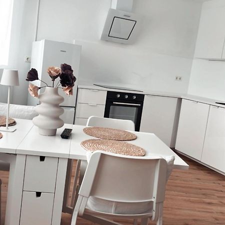 Moderne Ferienwohnung In Dinkelsbuehl Luaran gambar